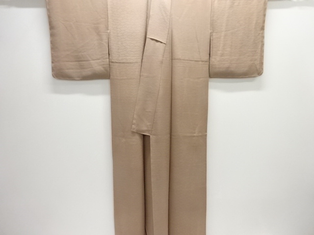  未使用品　雲模様織出し暈し色無地着物